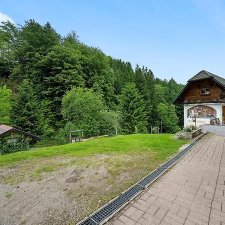 Ferienparadies Maierbauernhof Lantgård *
